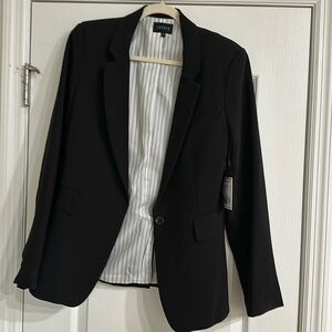 Women’s black blazer